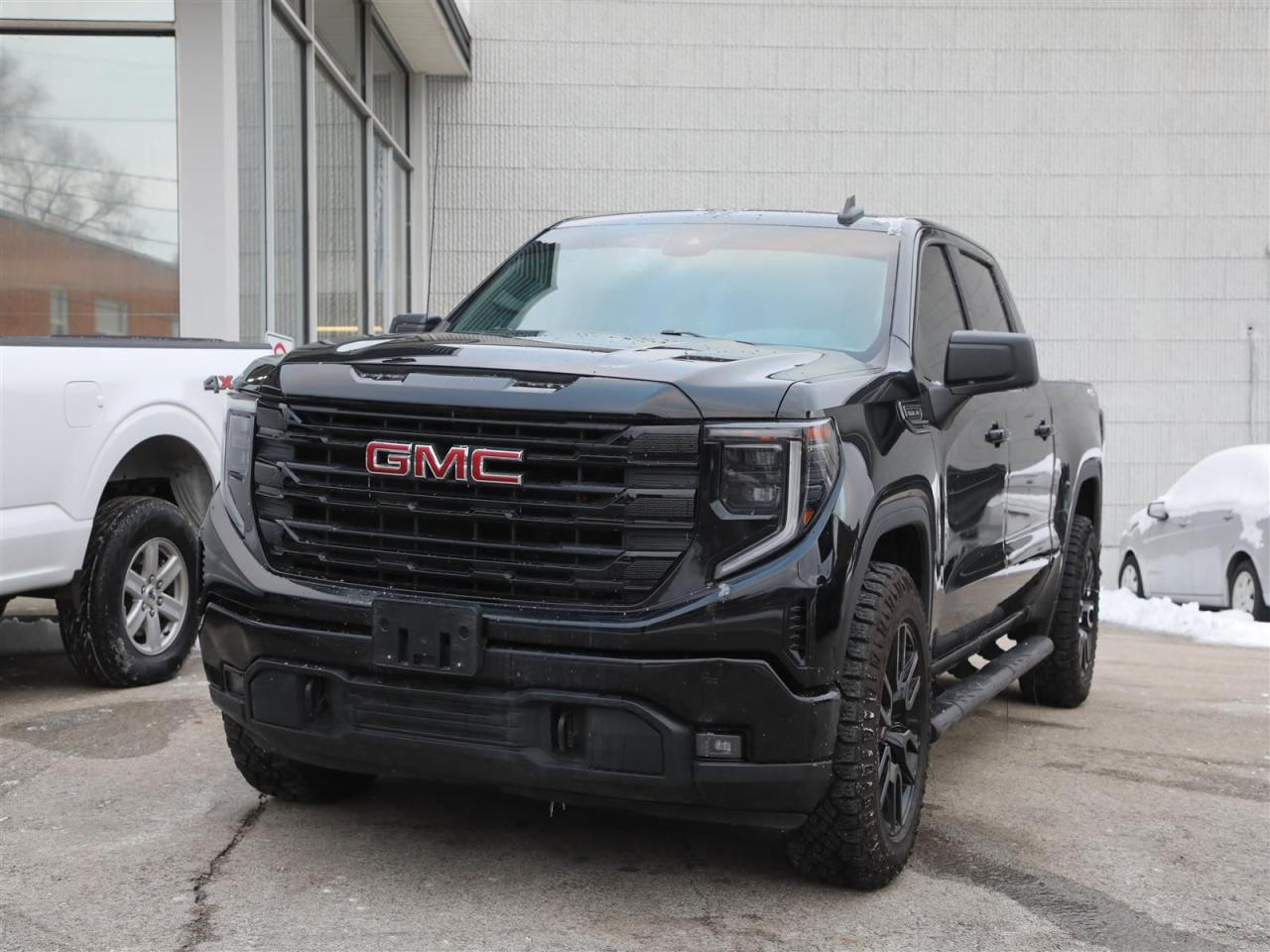 Used 2022 GMC Sierra 1500 Elevation Crew Cab 4WD for sale in North York, ON