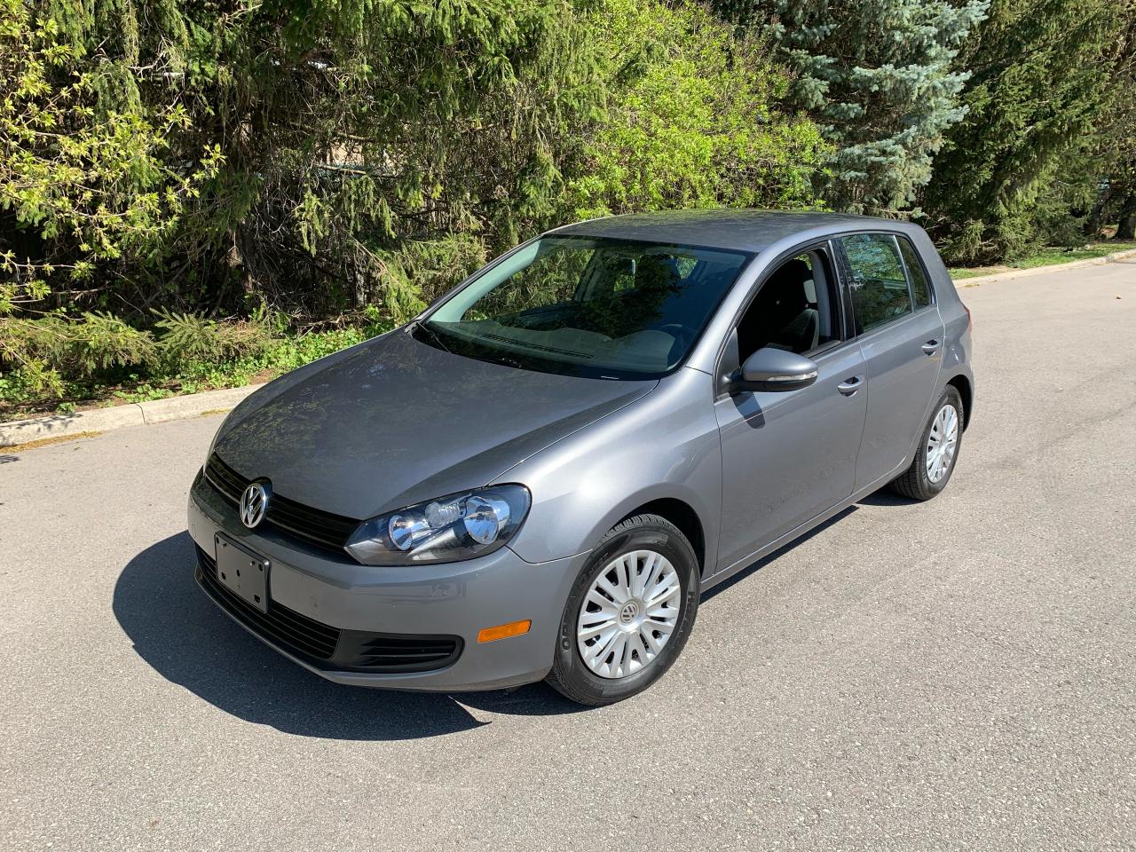 2010 Volkswagen Golf TRENDLINE-YES..ONLY 74,786 KMS! NEAR PERFECT COND! Photo2