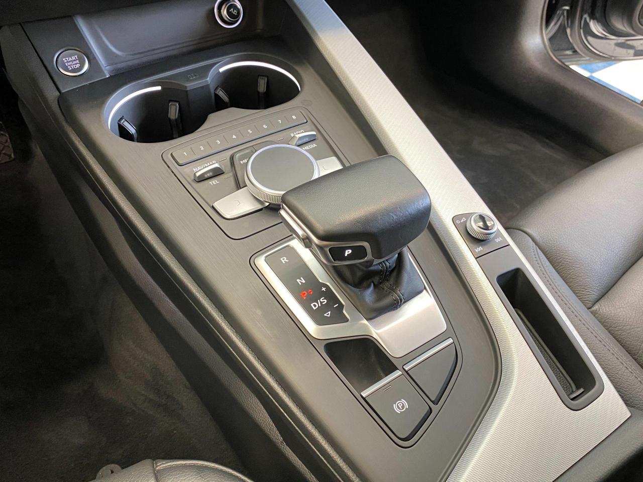 2017 Audi A4 Progressiv AWD+Camera+GPS+ApplePlay+ACCIDENT FREE - Photo #37