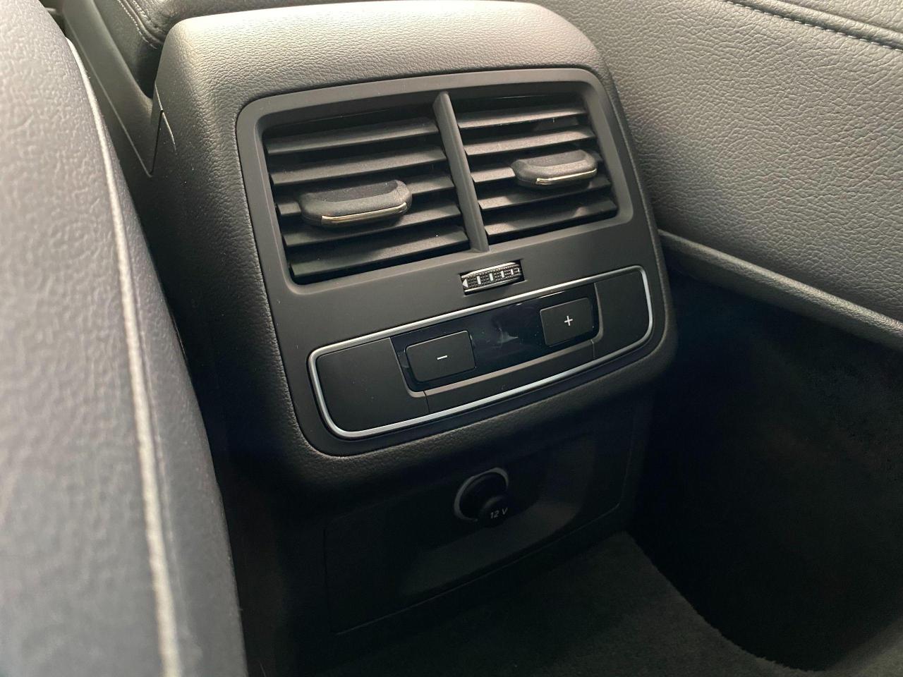 2017 Audi A4 Progressiv AWD+Camera+GPS+ApplePlay+ACCIDENT FREE - Photo #52