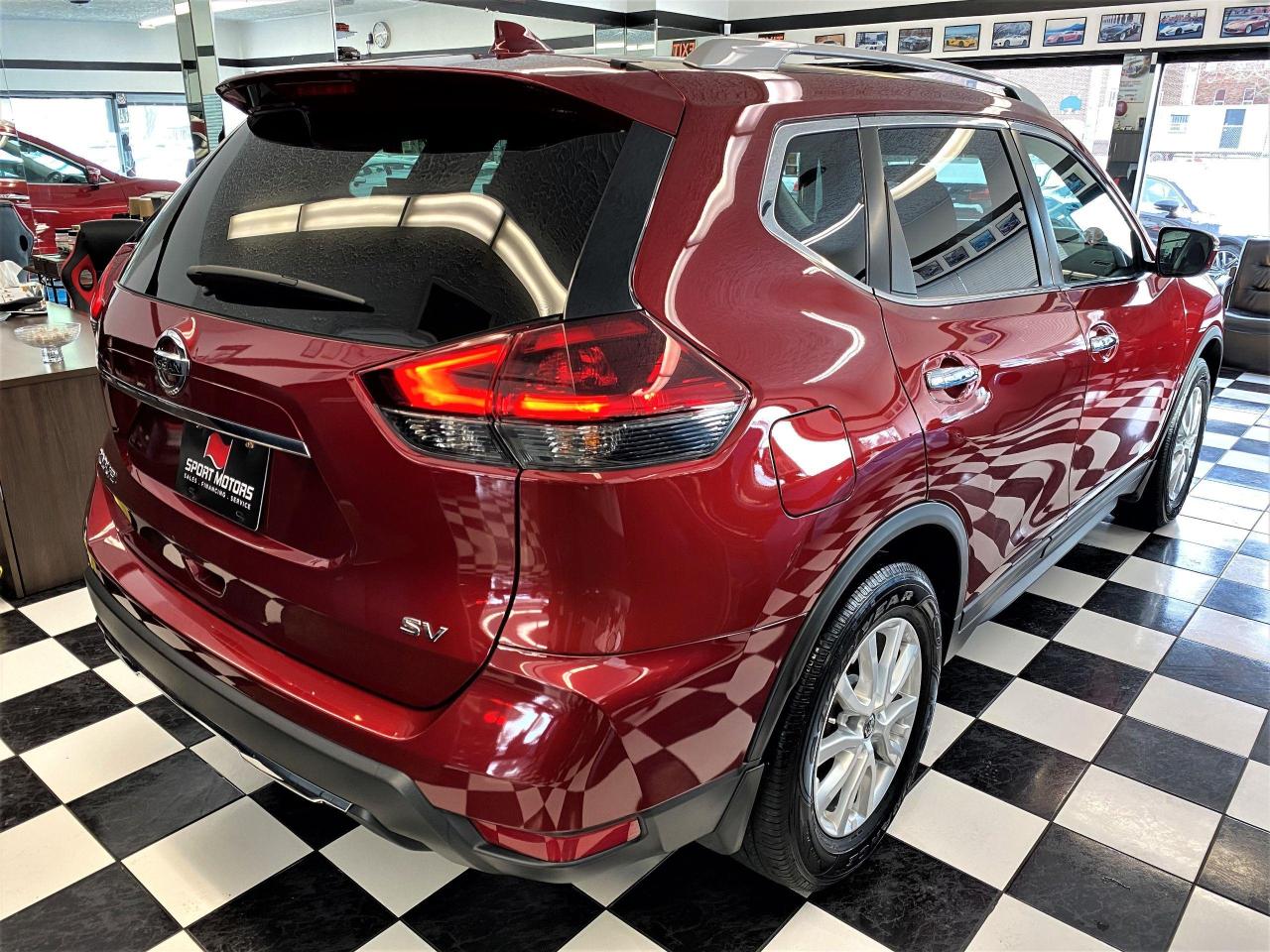 2018 Nissan Rogue SV+SafetyShield+BlindSpot+ApplePlay+ACCIDENT FREE Photo72