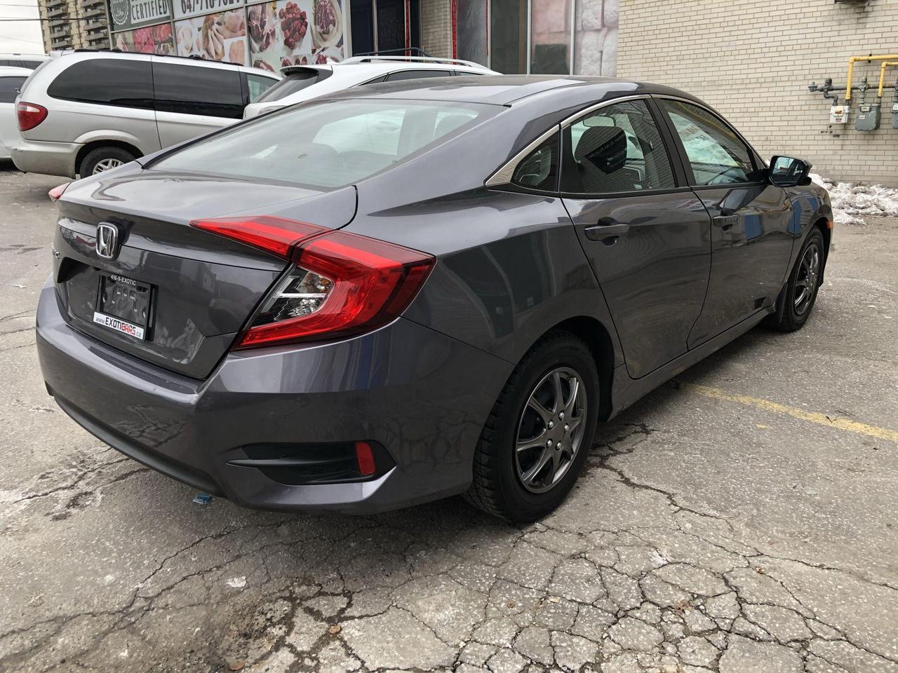 2018 Honda Civic EX - Photo #10
