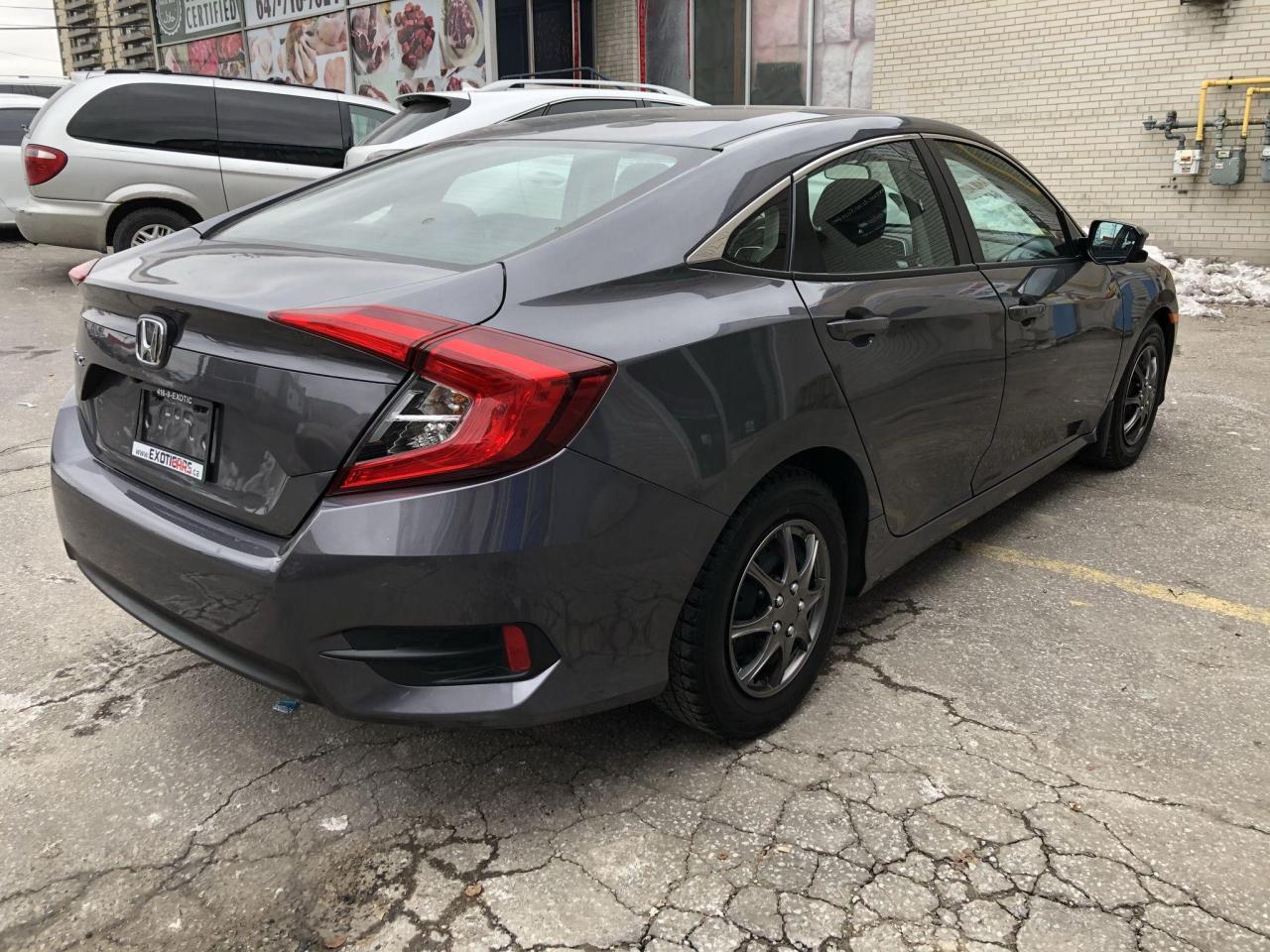 2018 Honda Civic EX - Photo #10