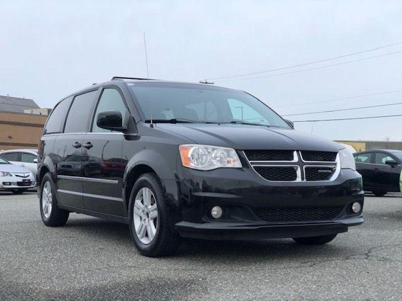 2011 Dodge Grand Caravan Crew Plus - Photo #1