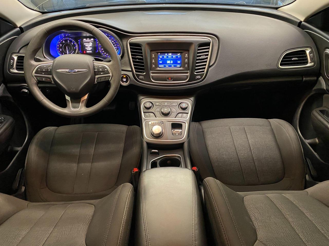 2016 Chrysler 200 LX+Tinted+New Brakes+TUXMATs+ACCIDENT FREE - Photo #8