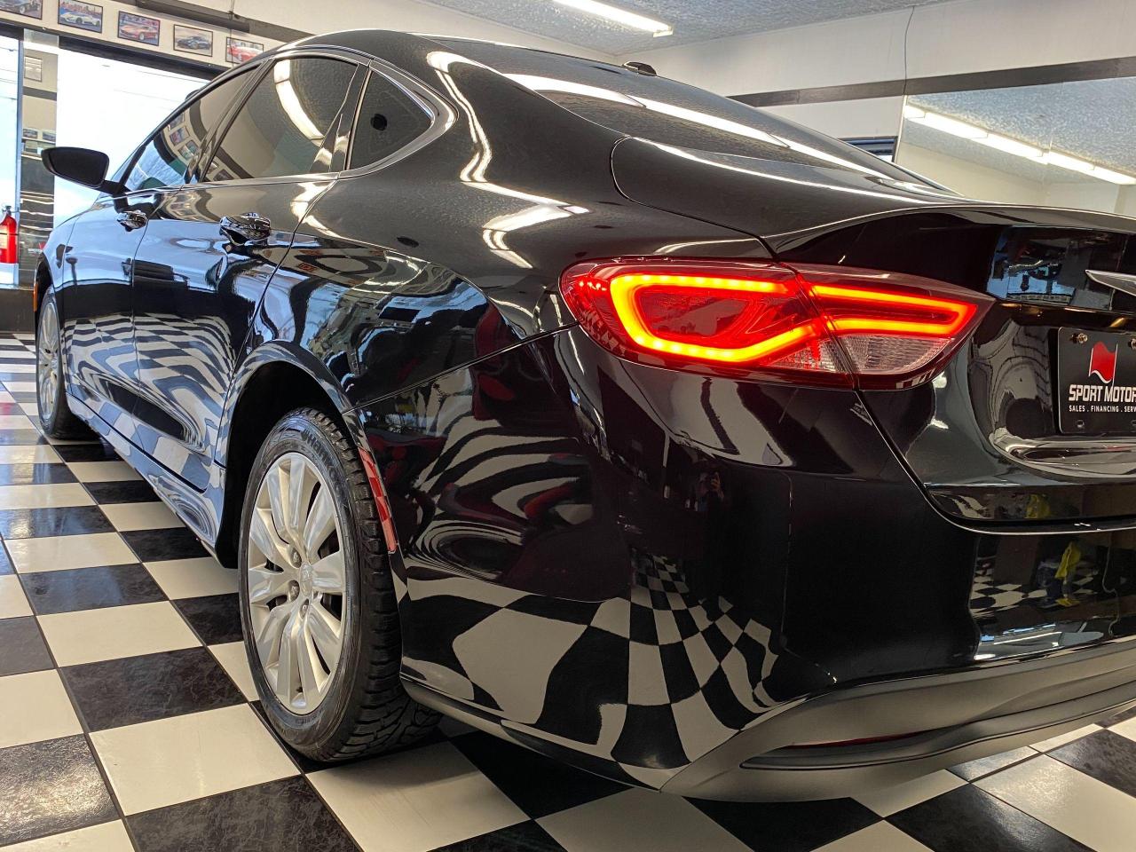 2016 Chrysler 200 LX+Tinted+New Brakes+TUXMATs+ACCIDENT FREE - Photo #36