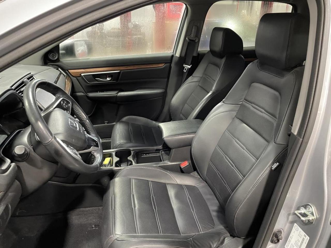 2019 Honda CR-V Touring Photo