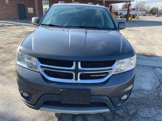 2016 Dodge Journey Limited with 7 Seats, DVD and Sunroof - Photo #2