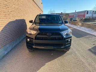 2017 Toyota 4Runner SR5 - Photo #4