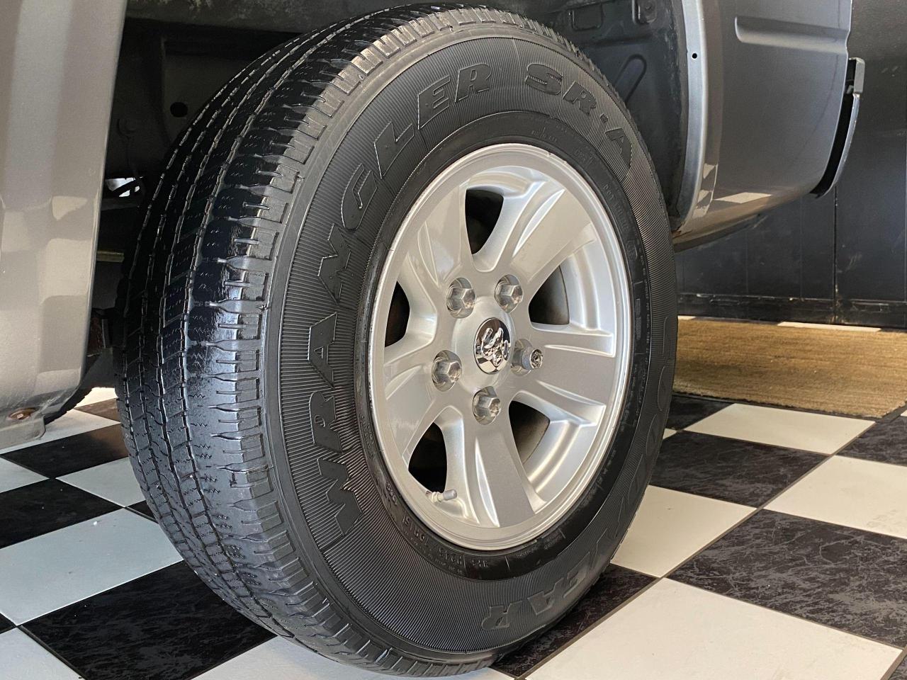 2008 Dodge Dakota SXT 4.7L V8 4x4+New Brakes+ACCIDENT FREE - Photo #40