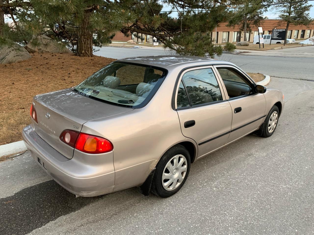 2002 Toyota Corolla CE PLUS-ONLY 162,557KMS! 1 LOCAL OWNER! NO CLAIMS! - Photo #3