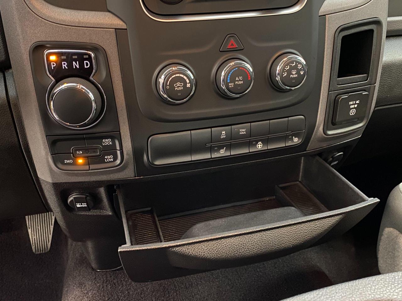 2019 RAM 1500 ST 4x4+Camera+Heated Seats & Steering+Tunnel Cover Photo102