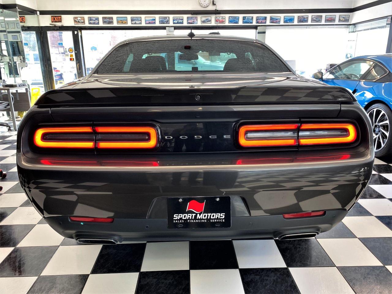 2018 Dodge Challenger SXT Plus+CooledLeather+Roof+NewTires+ACCIDENT FREE Photo70