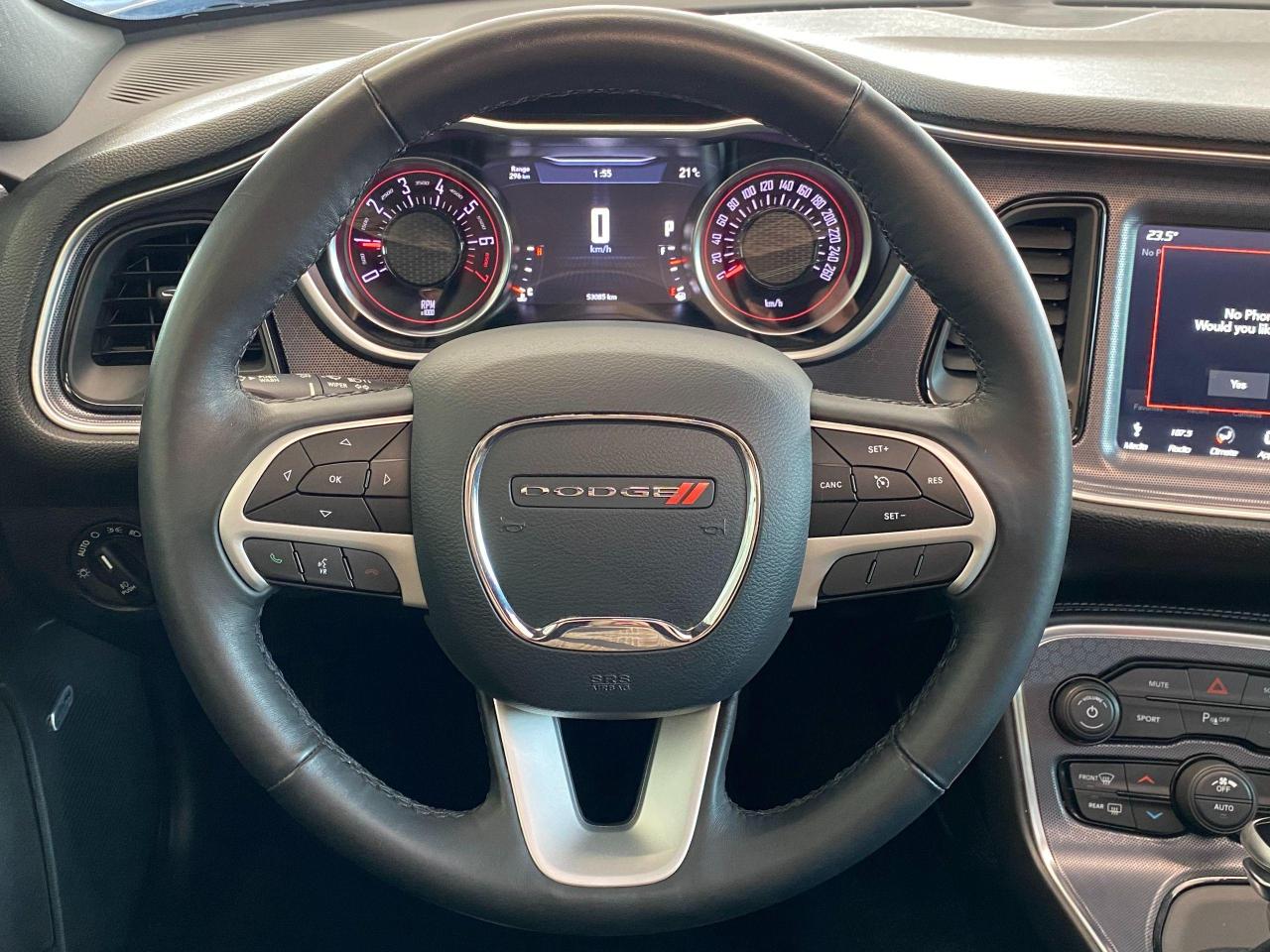 2018 Dodge Challenger SXT Plus+CooledLeather+Roof+NewTires+ACCIDENT FREE - Photo #9
