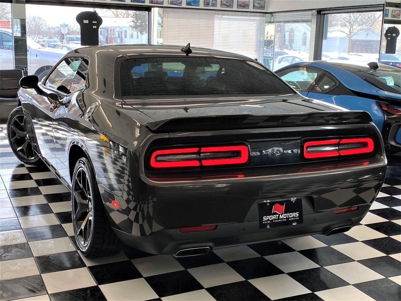 2018 Dodge Challenger SXT Plus+CooledLeather+Roof+NewTires+ACCIDENT FREE - Photo #13