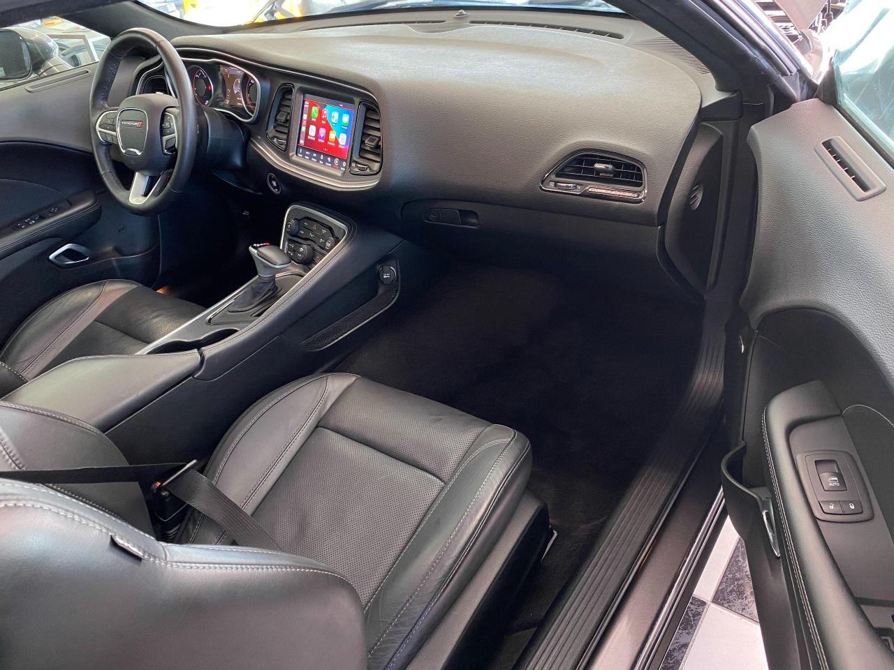 2018 Dodge Challenger SXT Plus+CooledLeather+Roof+NewTires+ACCIDENT FREE - Photo #20