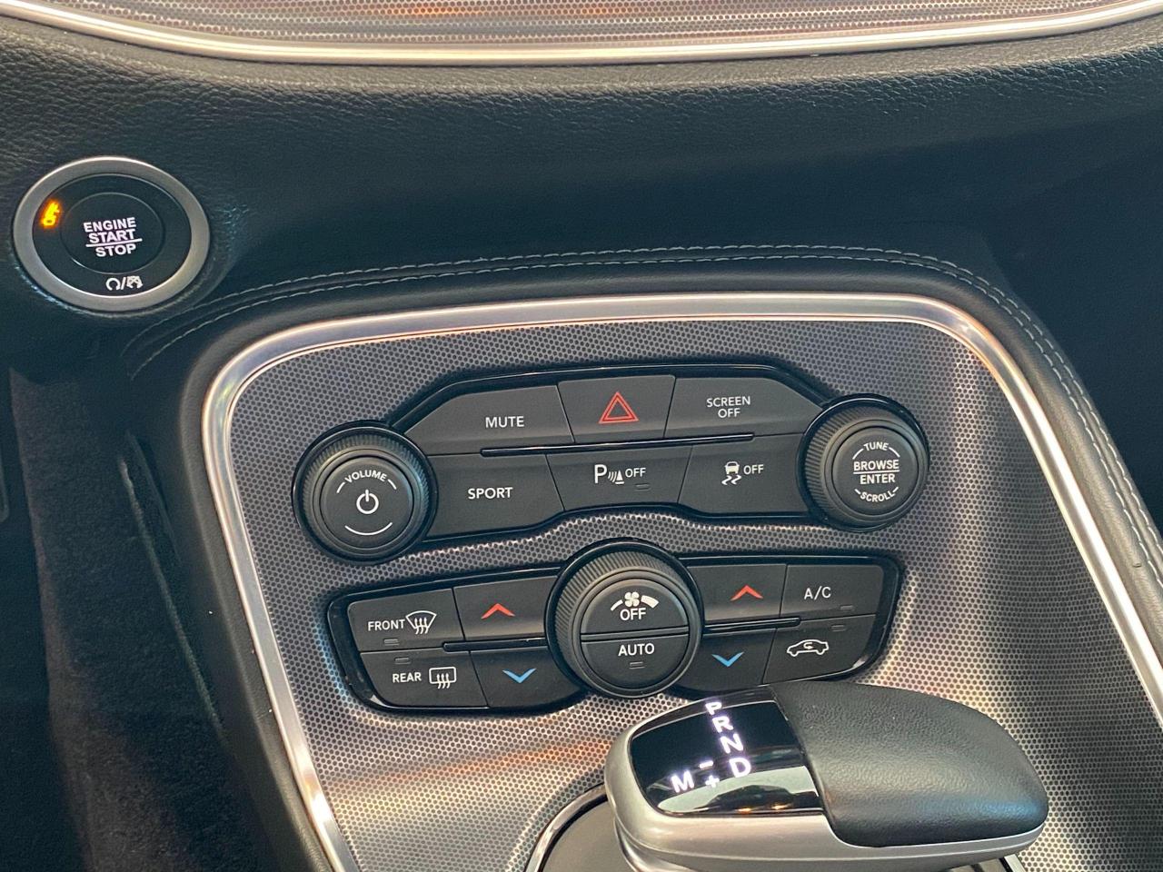 2018 Dodge Challenger SXT Plus+CooledLeather+Roof+NewTires+ACCIDENT FREE - Photo #35