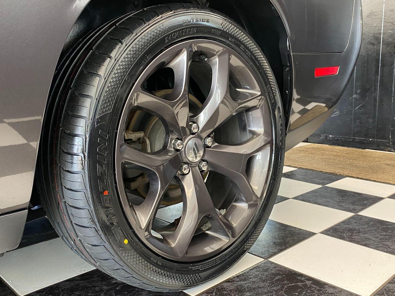 2018 Dodge Challenger SXT Plus+CooledLeather+Roof+NewTires+ACCIDENT FREE - Photo #55