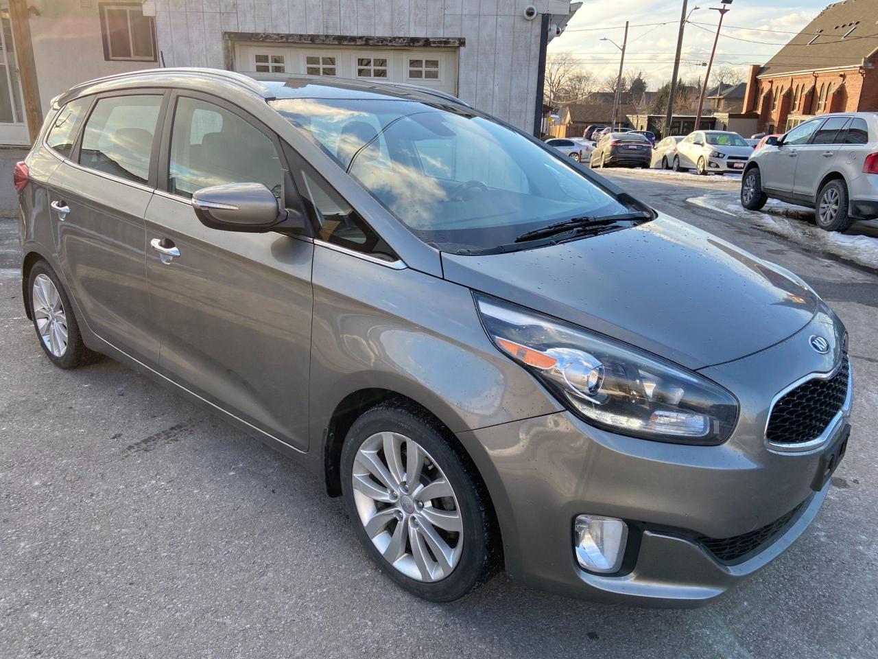 Used 2015 Kia Rondo EX Luxury ** BACK CAM, HTD LEATH, BLUETOOTH ** for