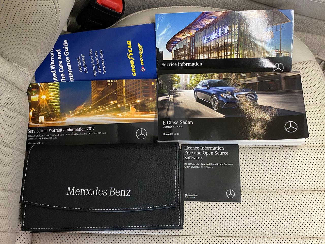 2017 Mercedes-Benz E-Class E400 4MATIC AMG PKG+Massage Seat+ACCIDENT FREE - Photo #29
