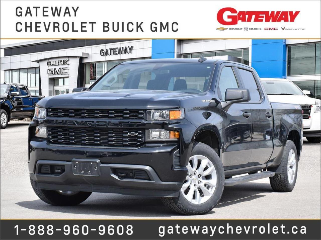Used 2021 Chevrolet Silverado 1500 Custom / 4X4 / CREW CAB / 5.3 V8 for sale in Brampton, ON