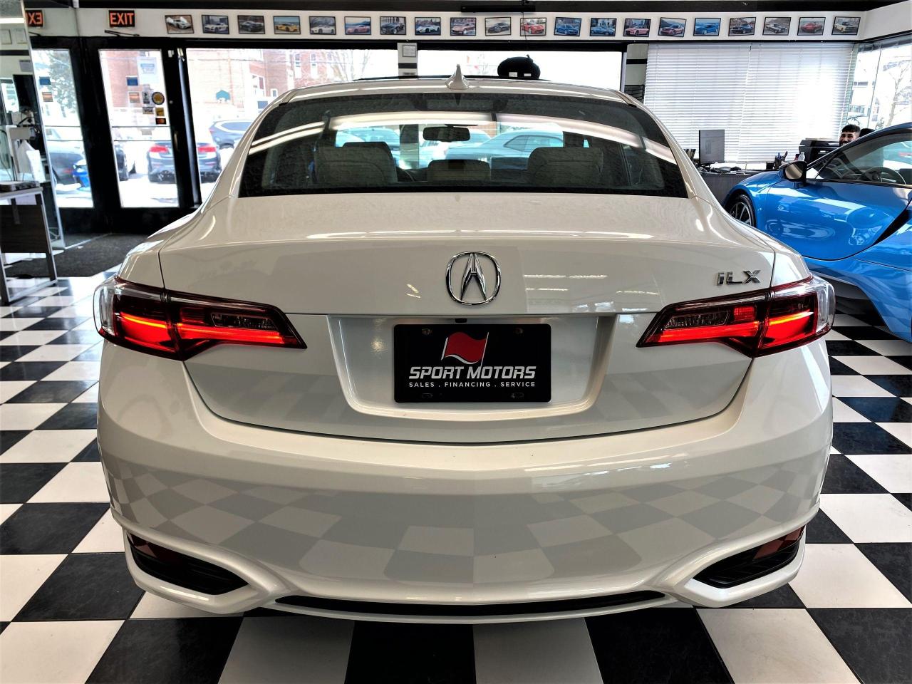 2017 Acura ILX Premium+Camera+TECH+Lane Keep+BSM+ACCIDENT FREE - Photo #3