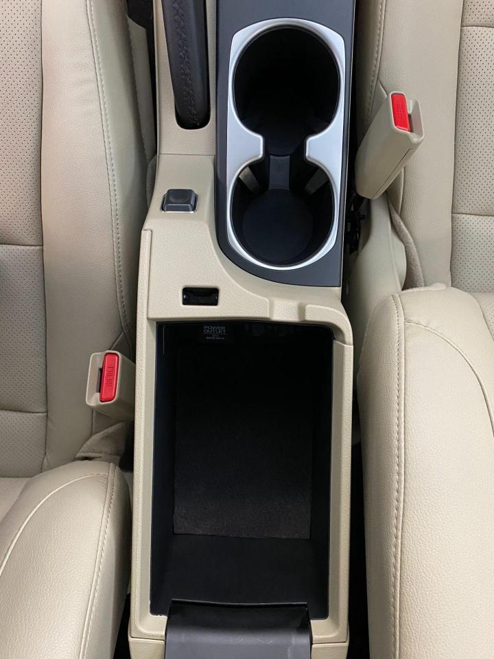2017 Acura ILX Premium+Camera+TECH+Lane Keep+BSM+ACCIDENT FREE - Photo #47