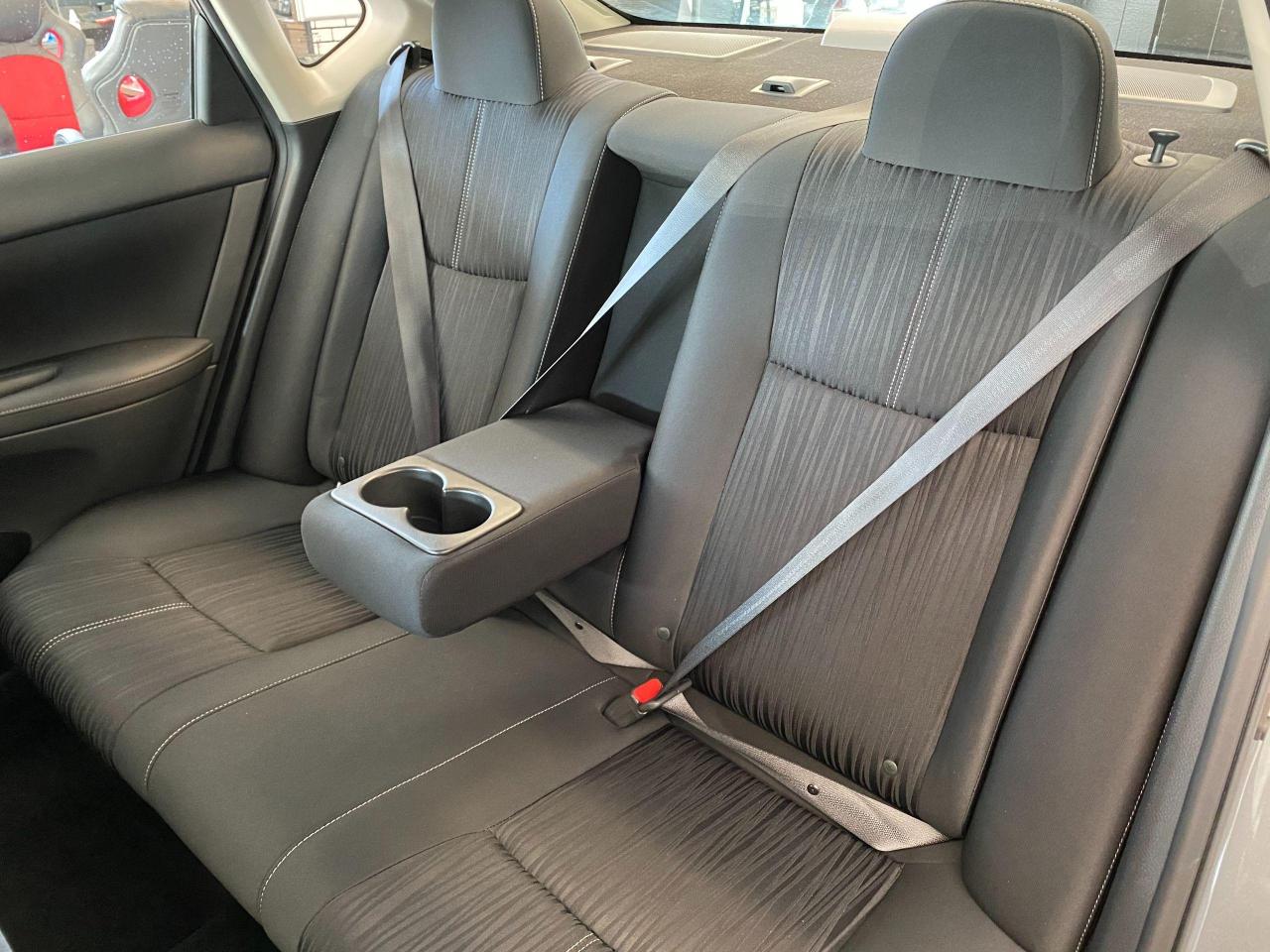 2017 Nissan Sentra SV+Camera+Heated Seats+Push Start+ACCIDENT FREE - Photo #22