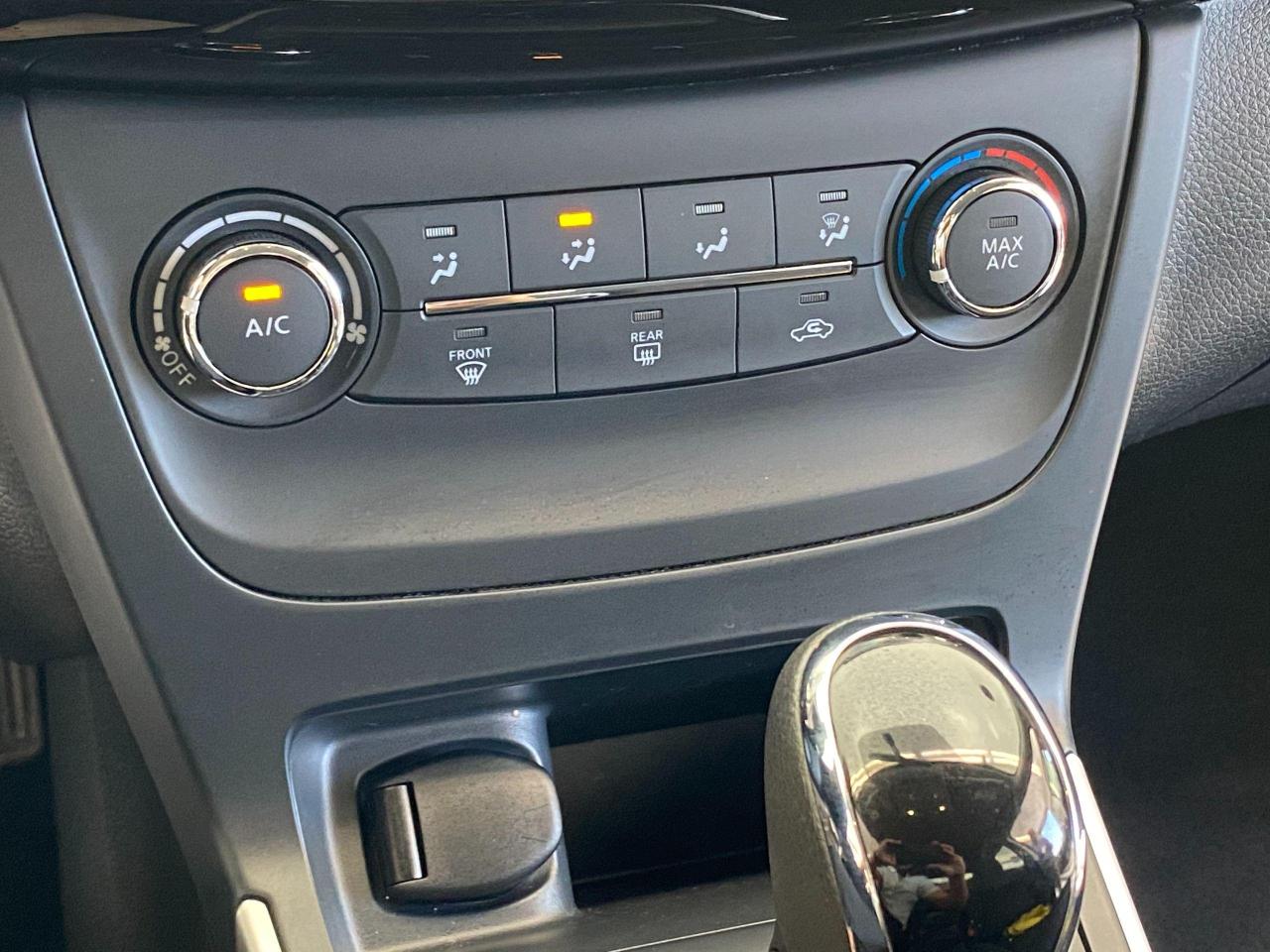 2017 Nissan Sentra SV+Camera+Heated Seats+Push Start+ACCIDENT FREE - Photo #31