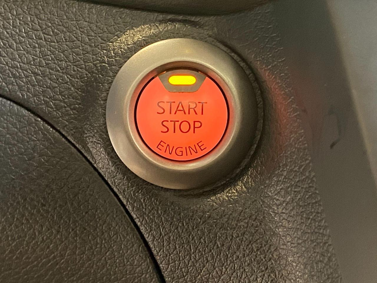 2017 Nissan Sentra SV+Camera+Heated Seats+Push Start+ACCIDENT FREE Photo113