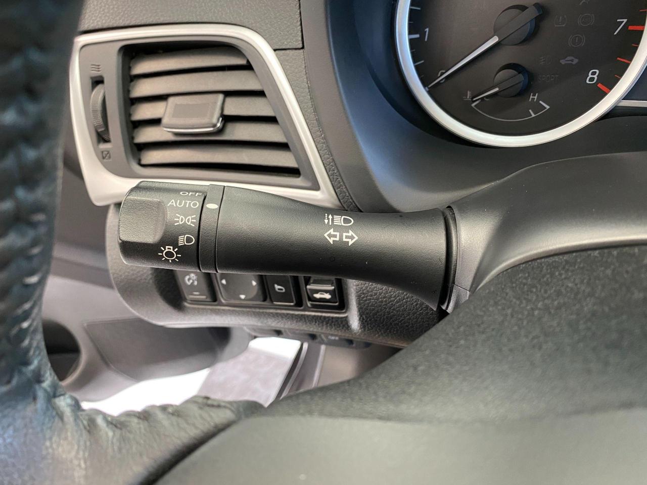 2017 Nissan Sentra SV+Camera+Heated Seats+Push Start+ACCIDENT FREE - Photo #51