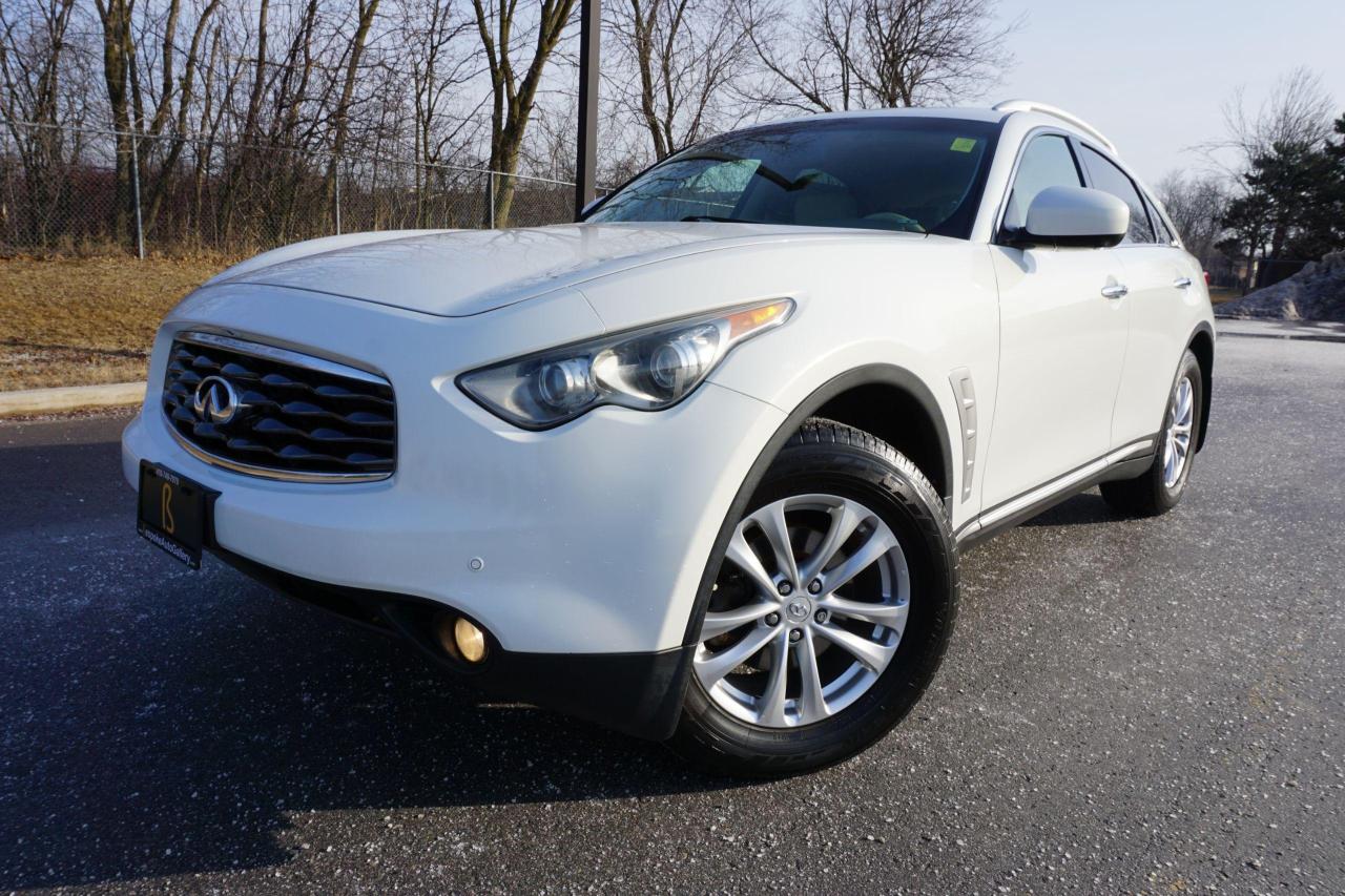 Used 2010 Infiniti FX35 IMMACULATE / LOCAL / TECH PACKAGE / NO