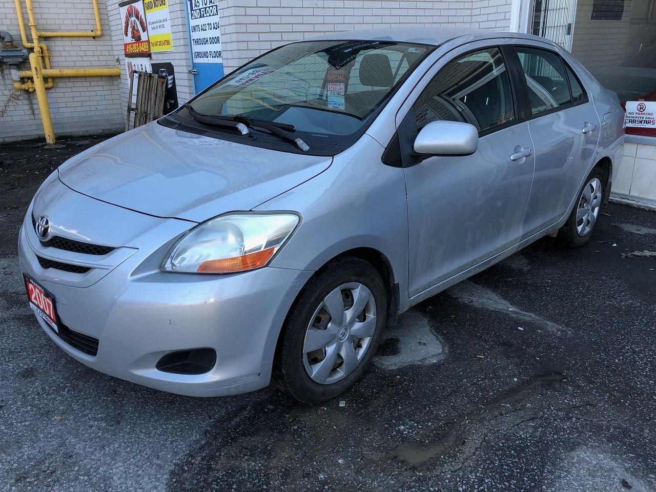 2007 Toyota Yaris Auto, Drives Good, New Tires • AS TRADED - Photo #4