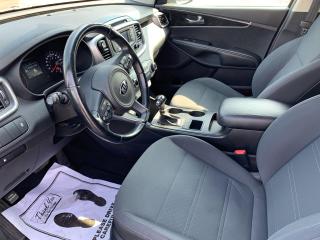2016 Kia Sorento 3.3L LX+ V6 ALL WHEEL DRIVE AND 7 SEATS - Photo #15