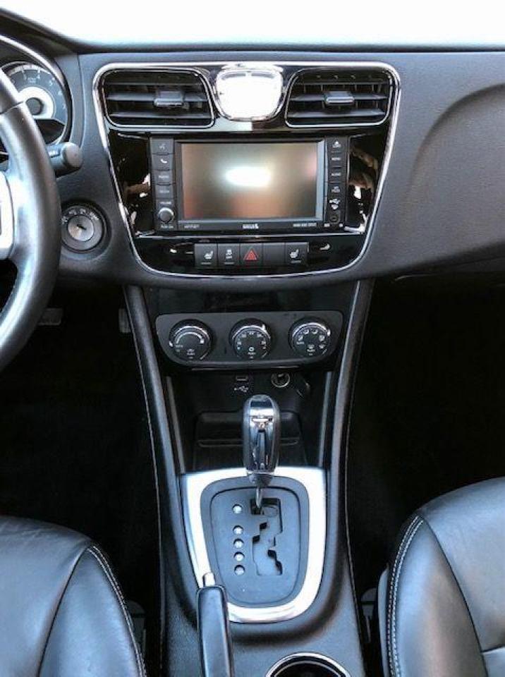 2013 Chrysler 200 LIMITED-ALL CREDIT ACCEPTED Photo