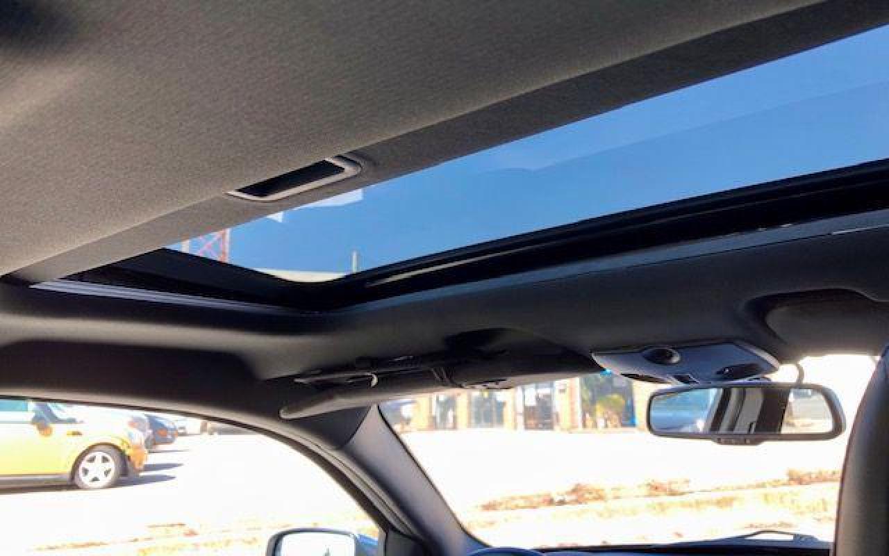 2013 Chrysler 200 LIMITED-ALL CREDIT ACCEPTED Photo