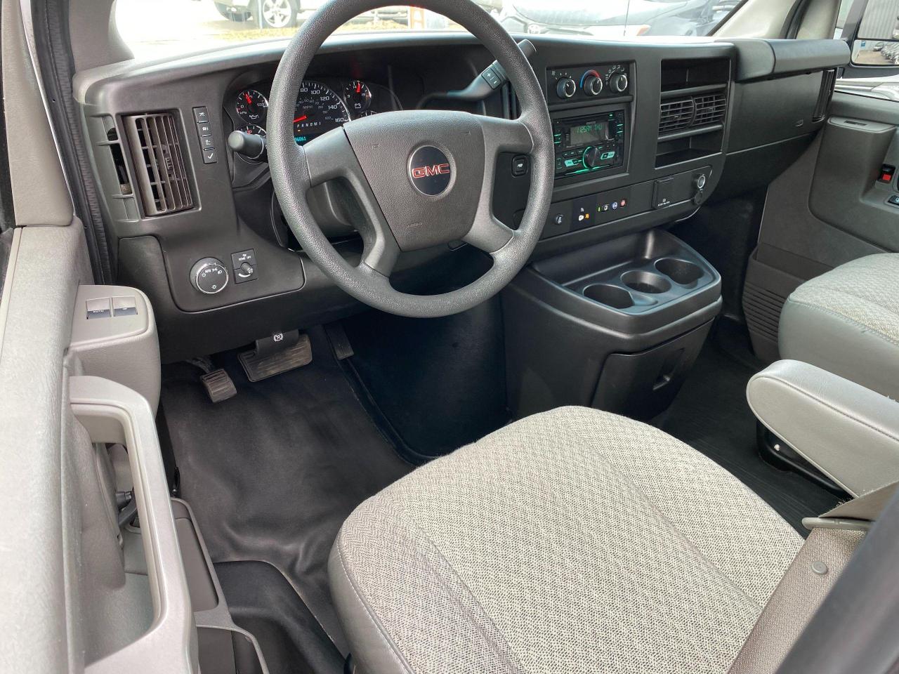 2019 GMC Savana 2500 Cargo 6.0L V8 Extended+Camera+ACCIDENT FREE - Photo #16