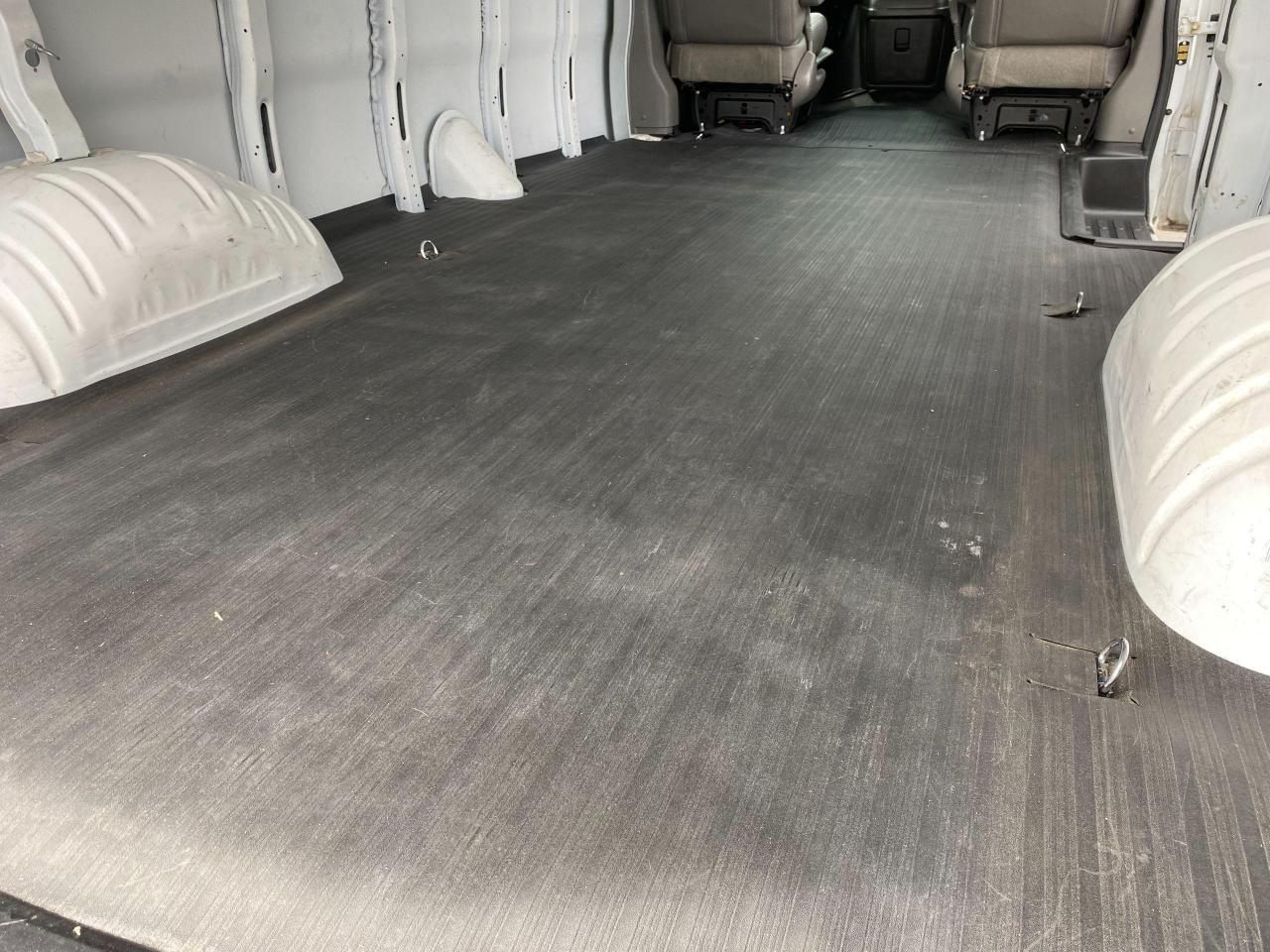 2019 GMC Savana 2500 Cargo 6.0L V8 Extended+Camera+ACCIDENT FREE Photo89