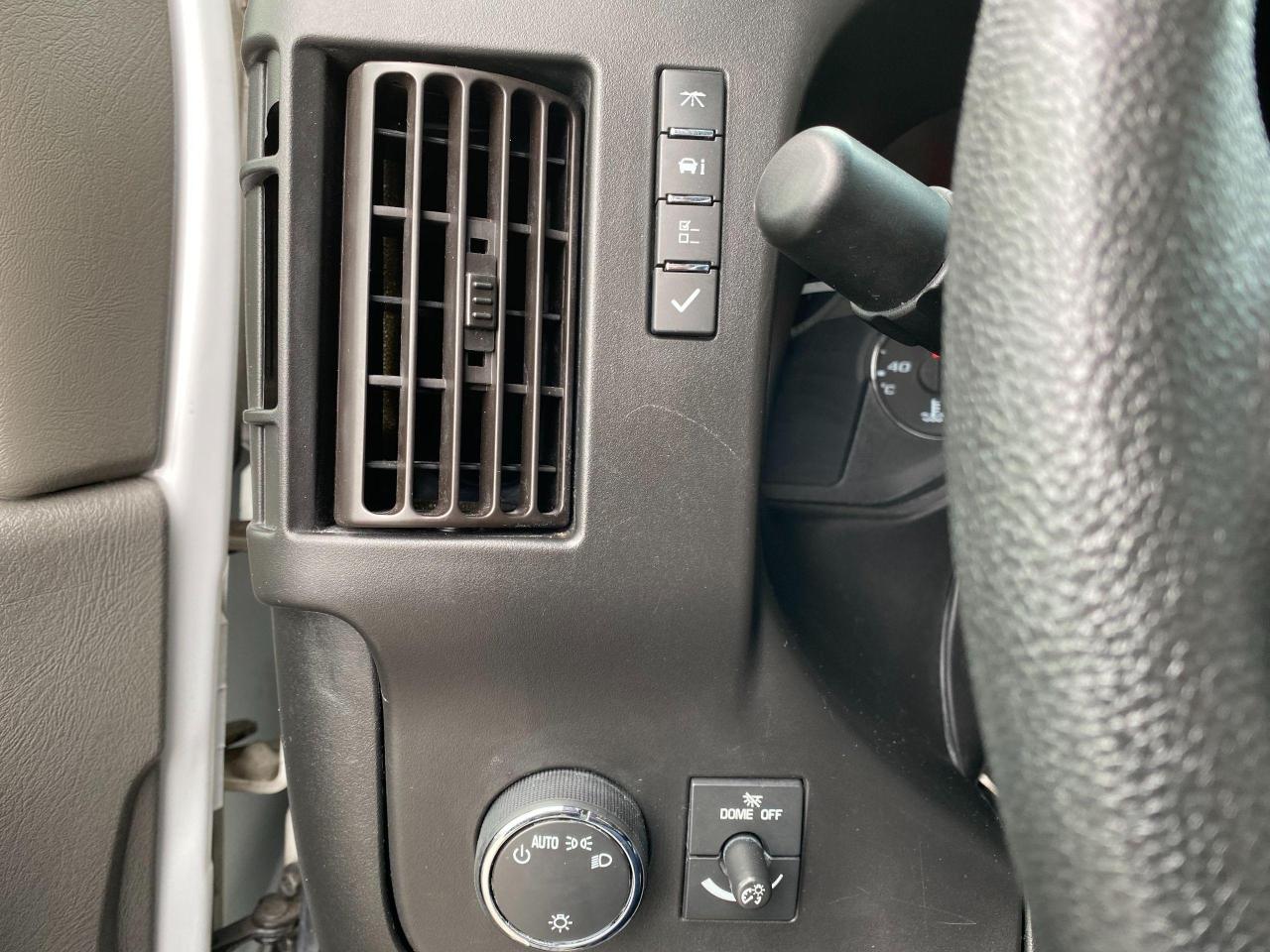 2019 GMC Savana 2500 Cargo 6.0L V8 Extended+Camera+ACCIDENT FREE Photo97