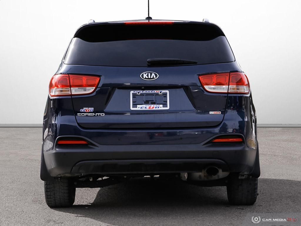 2016 Kia Sorento 2.0L Turbo LX+