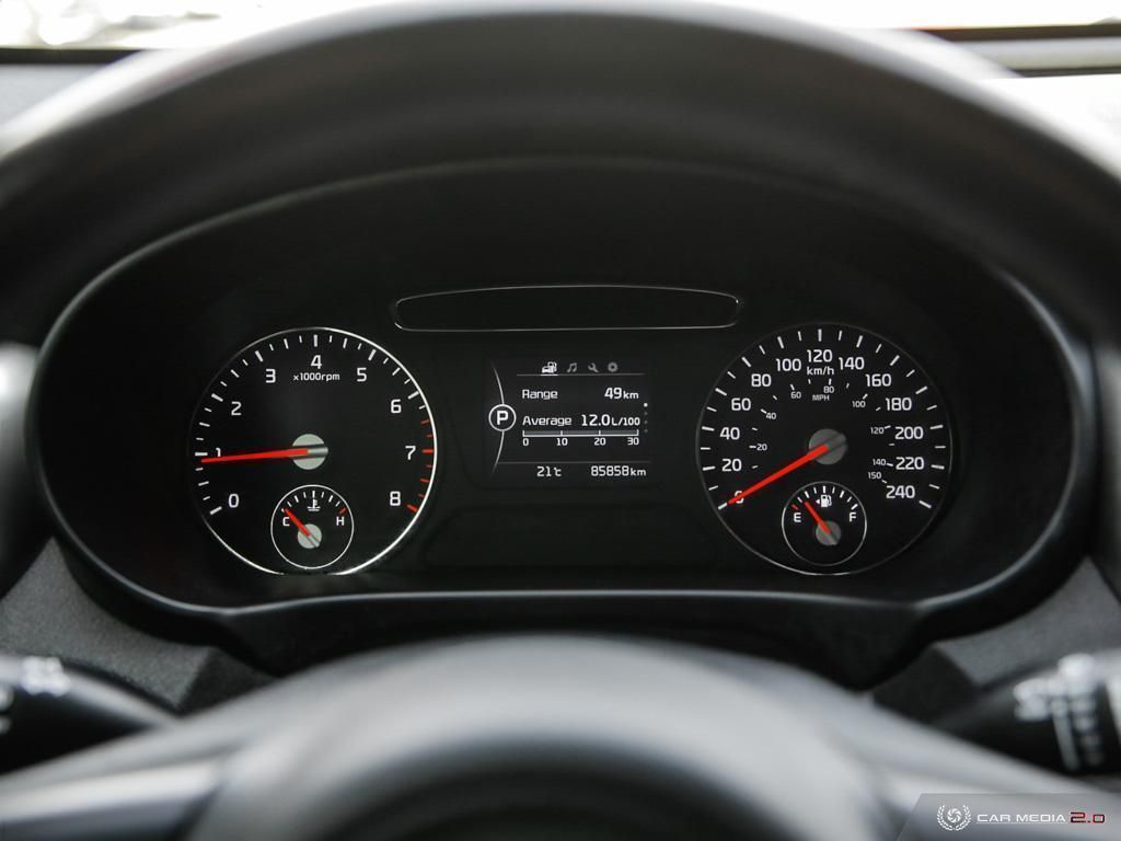 2016 Kia Sorento 2.0L Turbo LX+