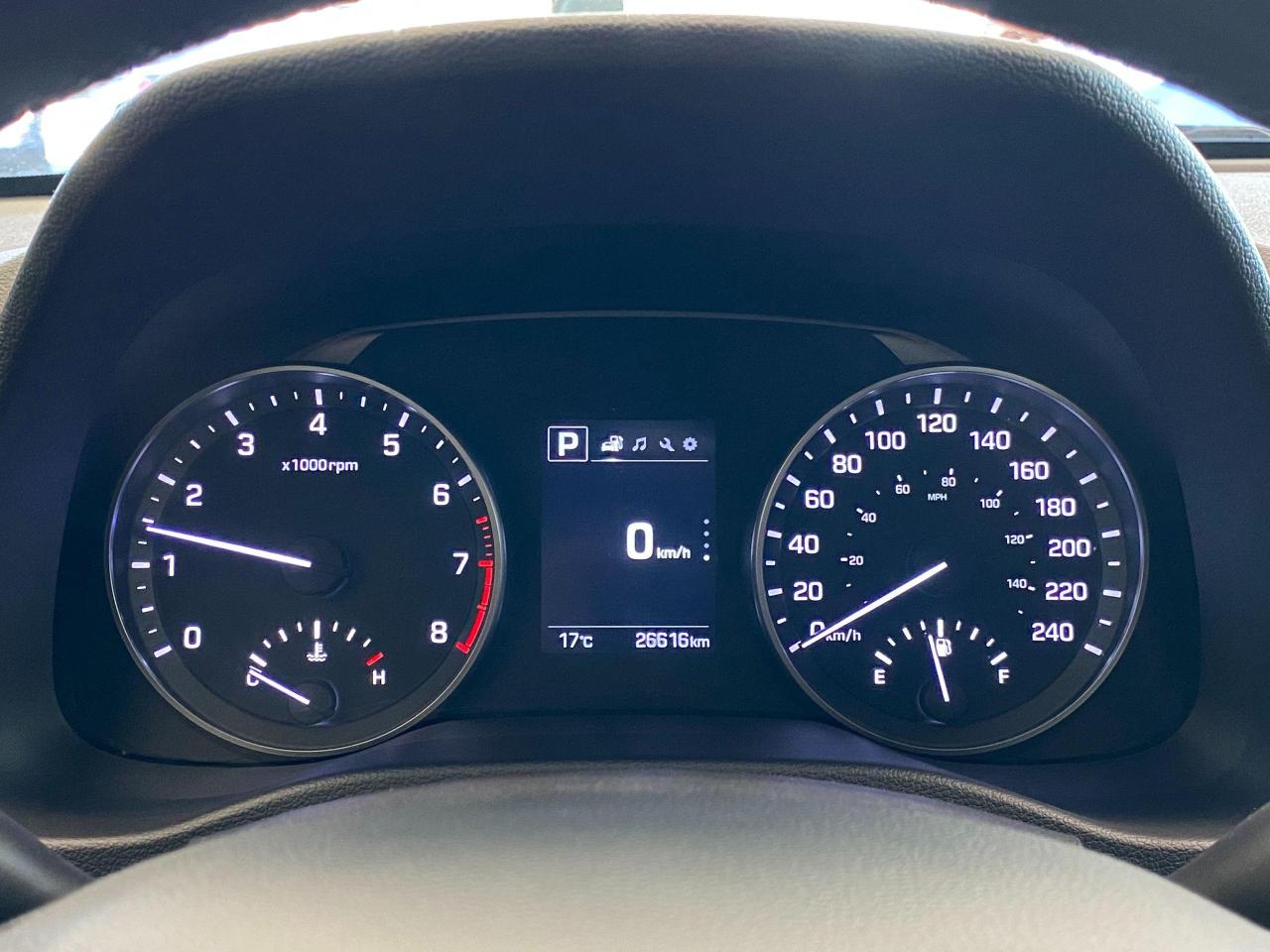 2017 Hyundai Elantra GLS+ApplePlay+Sunroof+Blind Spot+ACCIDENT FREE Photo86