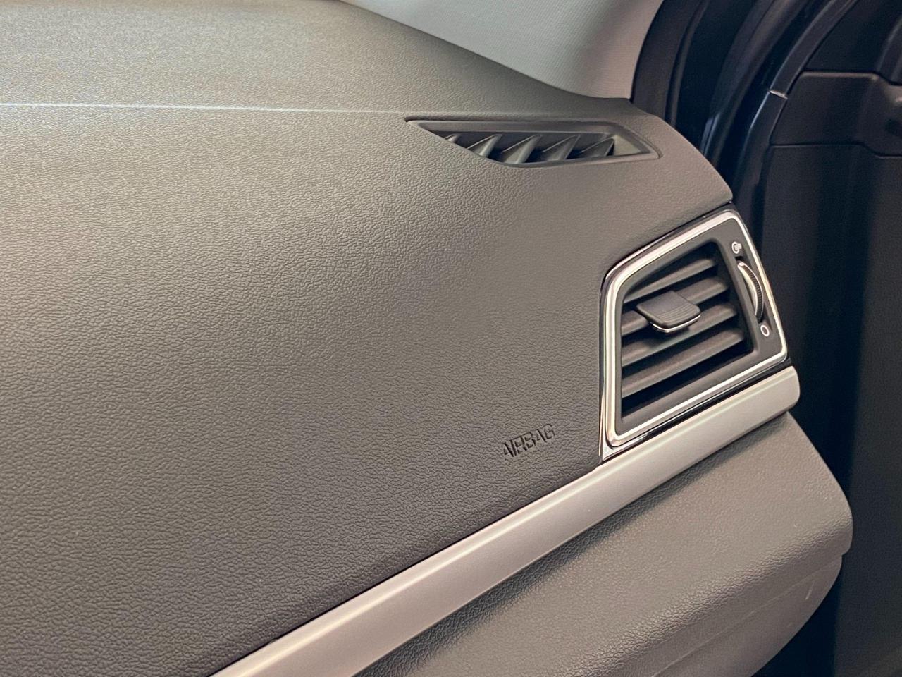 2017 Hyundai Elantra GLS+ApplePlay+Sunroof+Blind Spot+ACCIDENT FREE - Photo #46