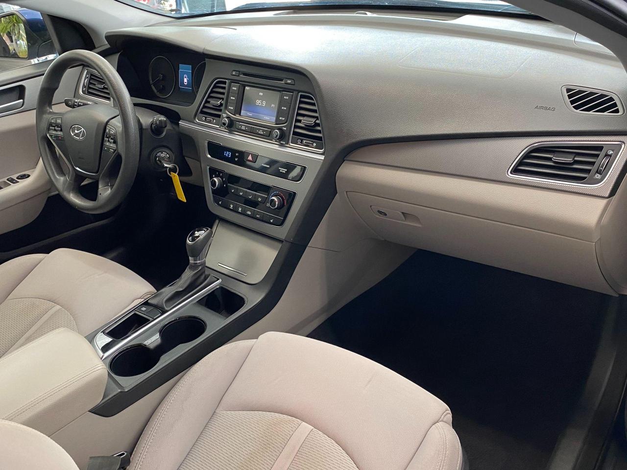2015 Hyundai Sonata 2.4L GL+New Tires+Camera+HeatedSeats+ACCIDENT FREE Photo20