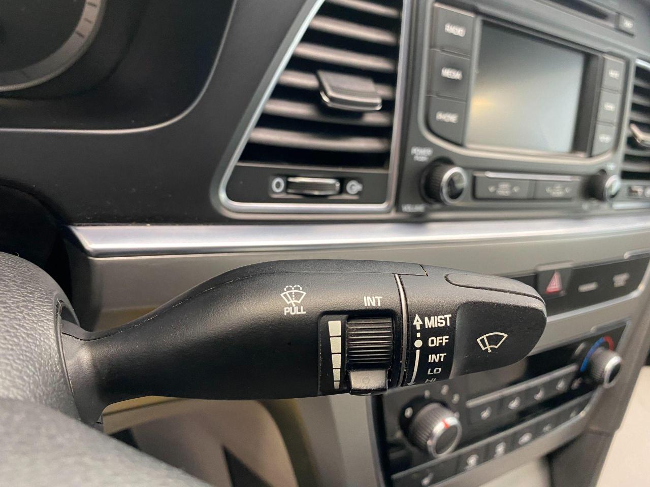2015 Hyundai Sonata 2.4L GL+New Tires+Camera+HeatedSeats+ACCIDENT FREE - Photo #46