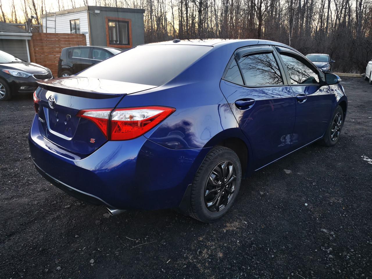 2015 Toyota Corolla S - Photo #3