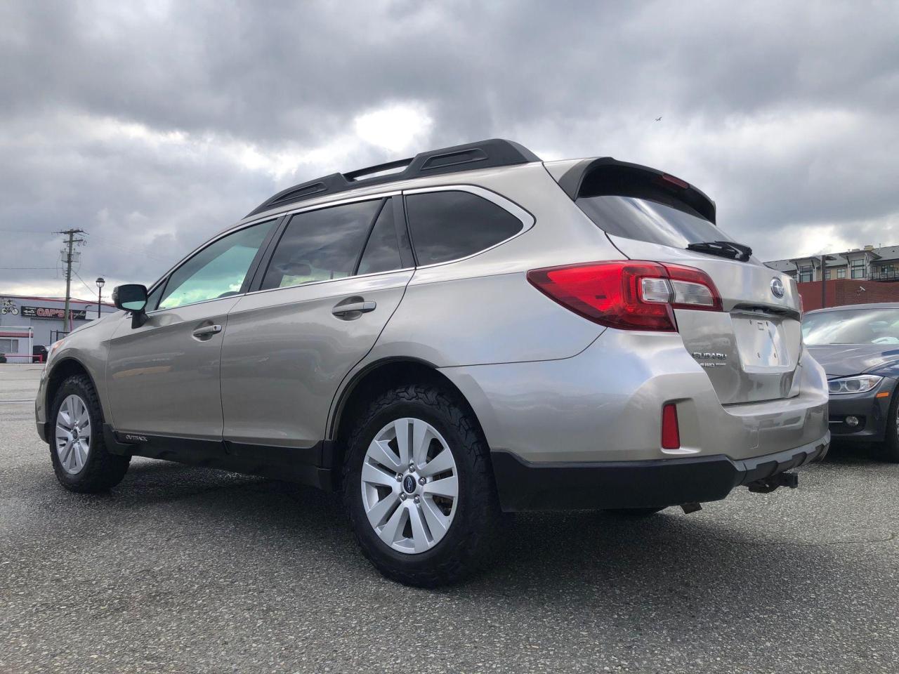 2015 Subaru Outback W/Eyesight PKG - Technology PKG - Photo #6