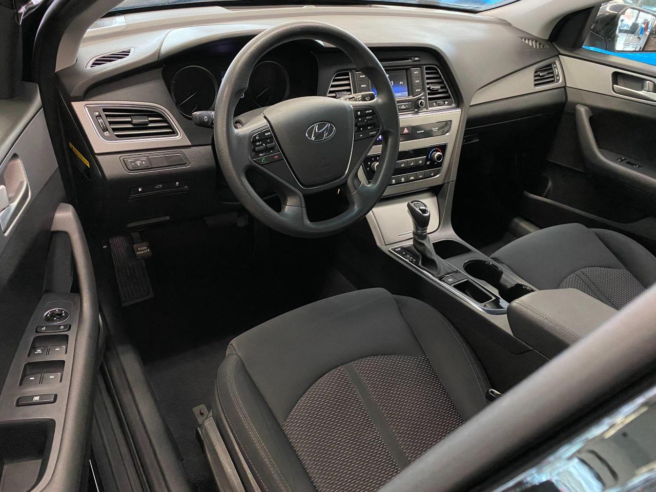 2017 Hyundai Sonata GL+Camera+Bluetooth+Heated Seats+AC+ACCIDENT FREE Photo83