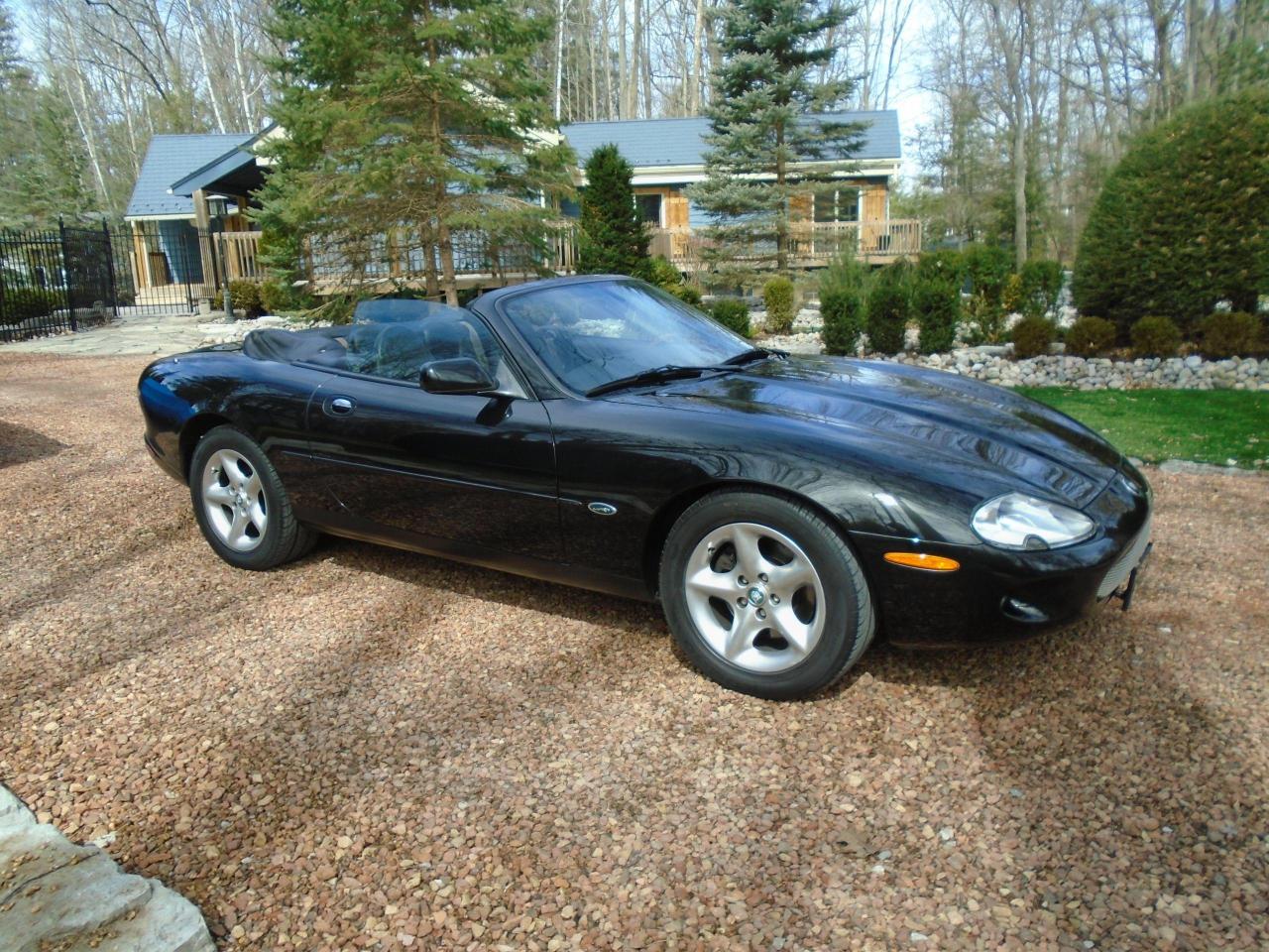 2000 Jaguar XK8 Available in Sutton - Photo #7