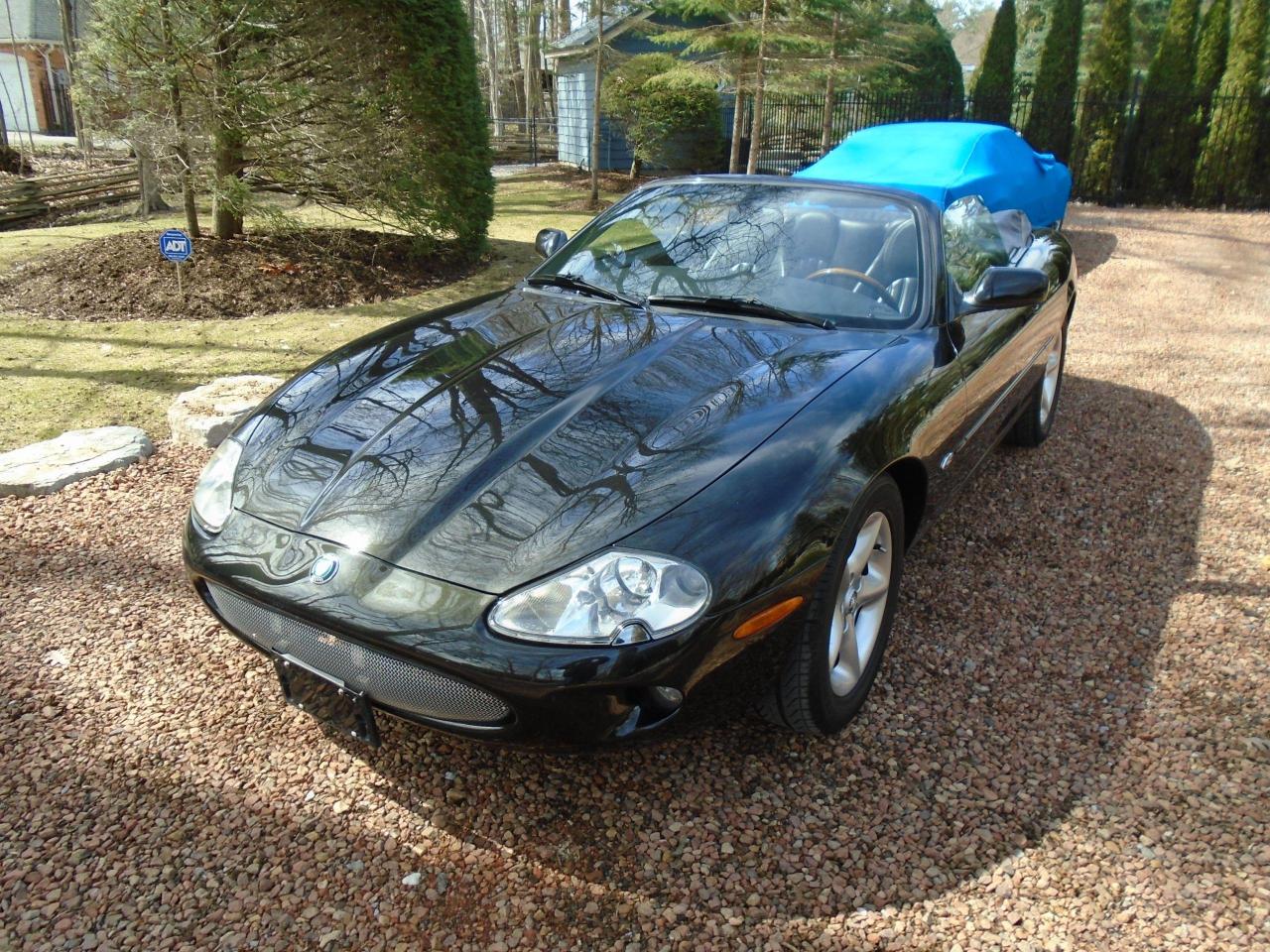 2000 Jaguar XK8 Available in Sutton - Photo #15